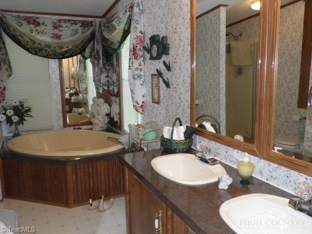 1674 Roberts Road Laurel Springs, NC 28644 - Photo 14 of 26 Gallery Image 14