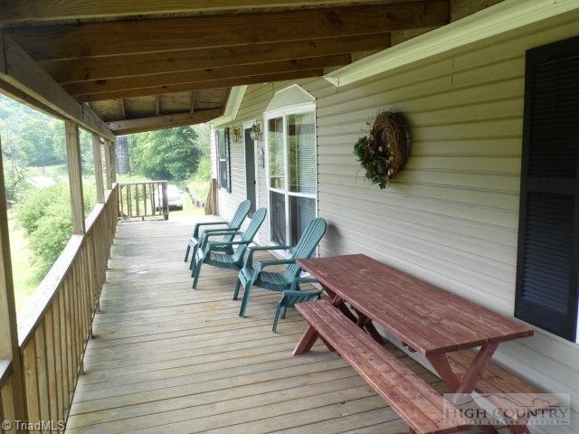 1674 Roberts Road Laurel Springs, NC 28644 - Photo 6 of 26 Gallery Image 6
