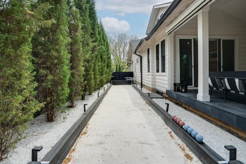 $2,500,000 | 1514 Cedar Lane, Nashville, TN 37212