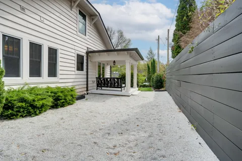 $2,500,000 | 1514 Cedar Lane, Nashville, TN 37212