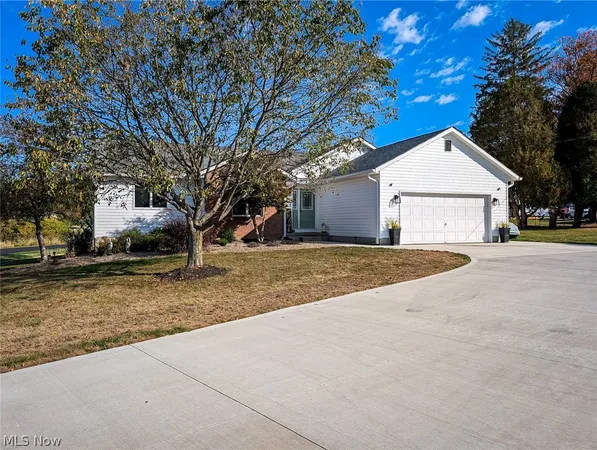 $500,000 | 546 East Mohawk Drive, Malvern, OH 44644