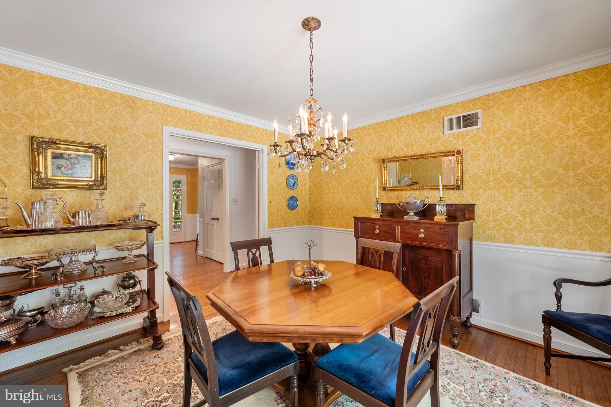 7408 Maple Branch Road Clifton, VA 20124 - Photo 15 of 93 dining room