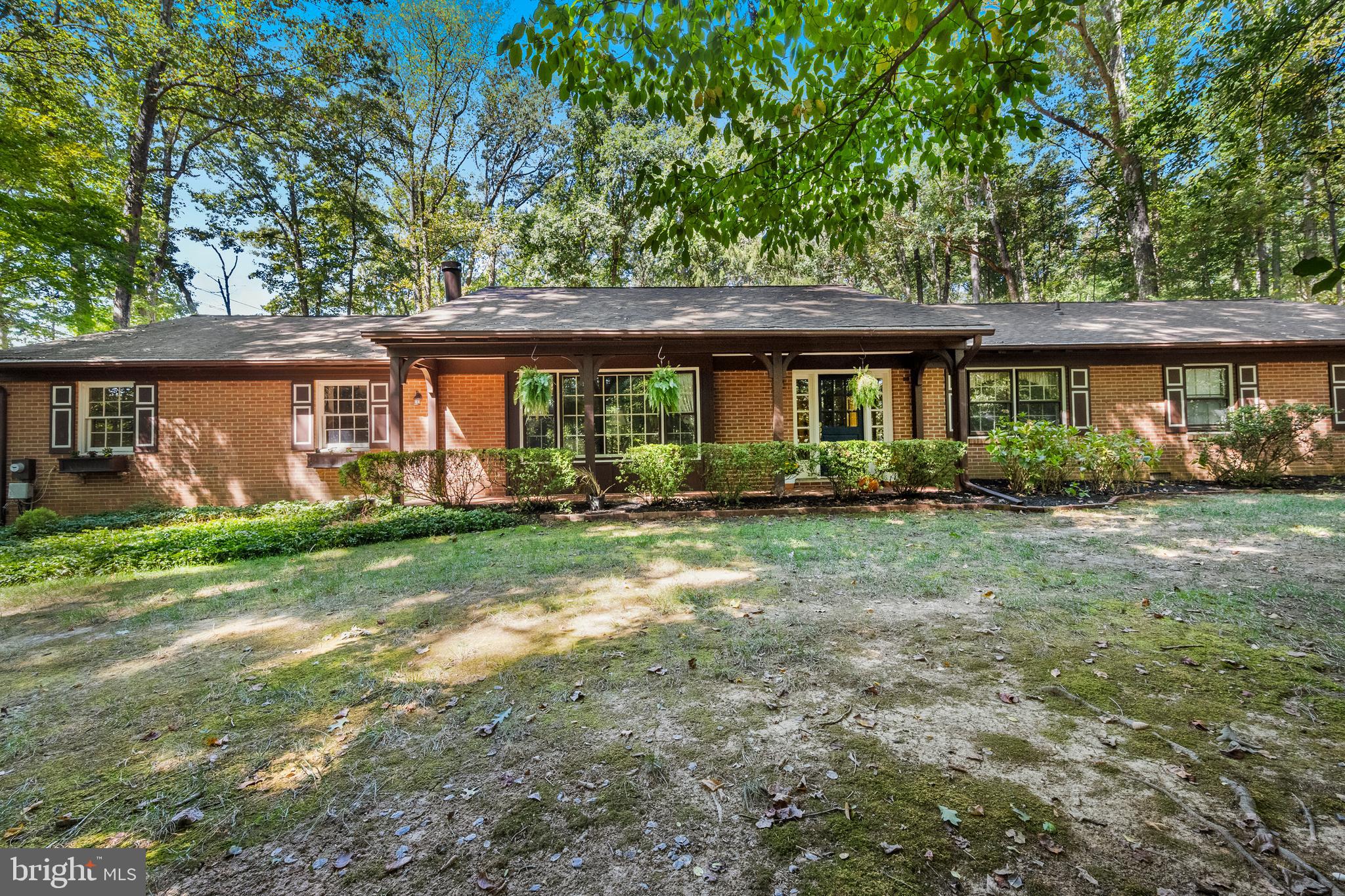 7408 Maple Branch Road Clifton, VA 20124 - Photo 2 of 93 front view