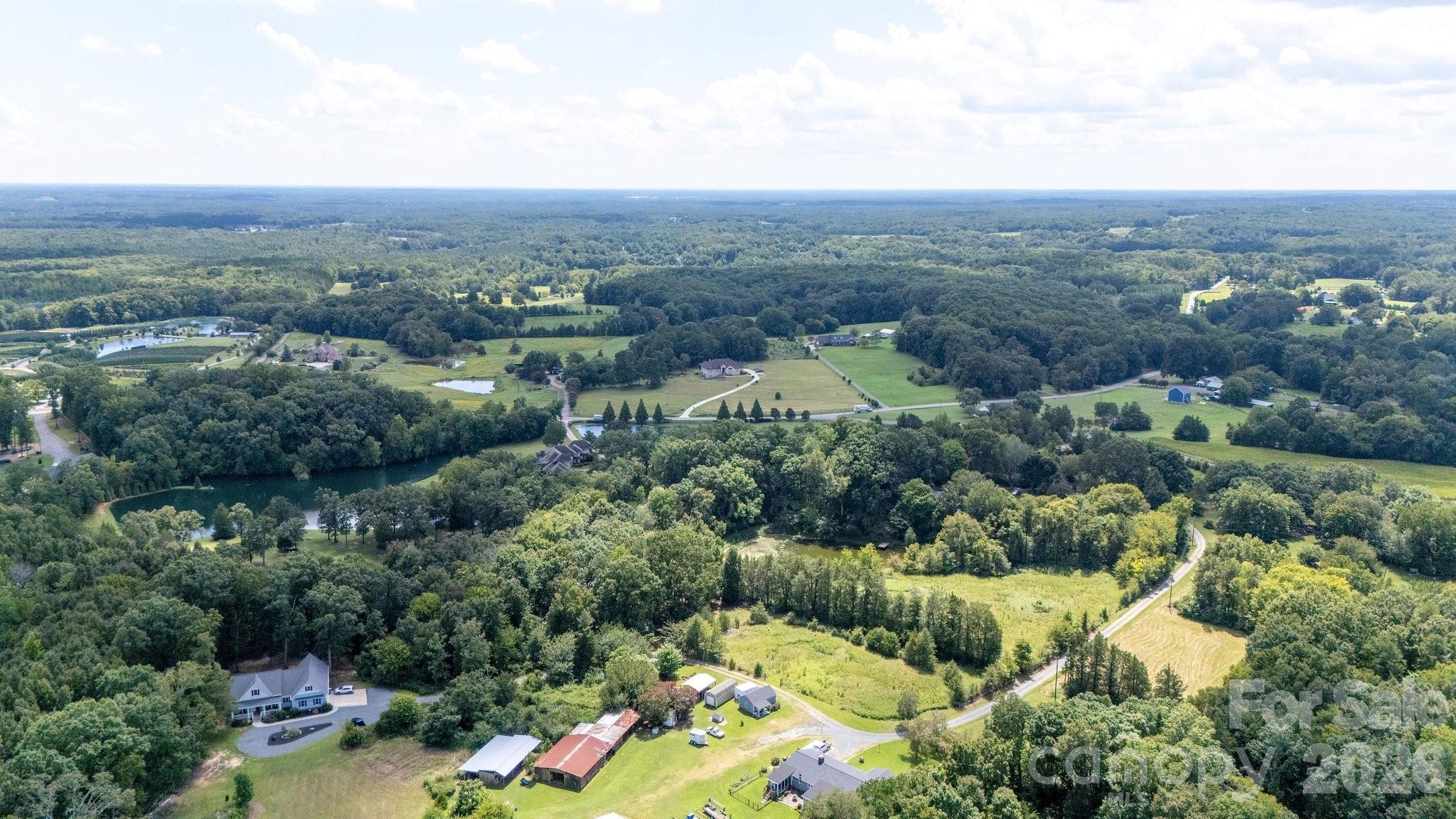 1101 Sleepy Hollow Road Midland, NC 28107 - Photo 6 of 39 Gallery Image 6