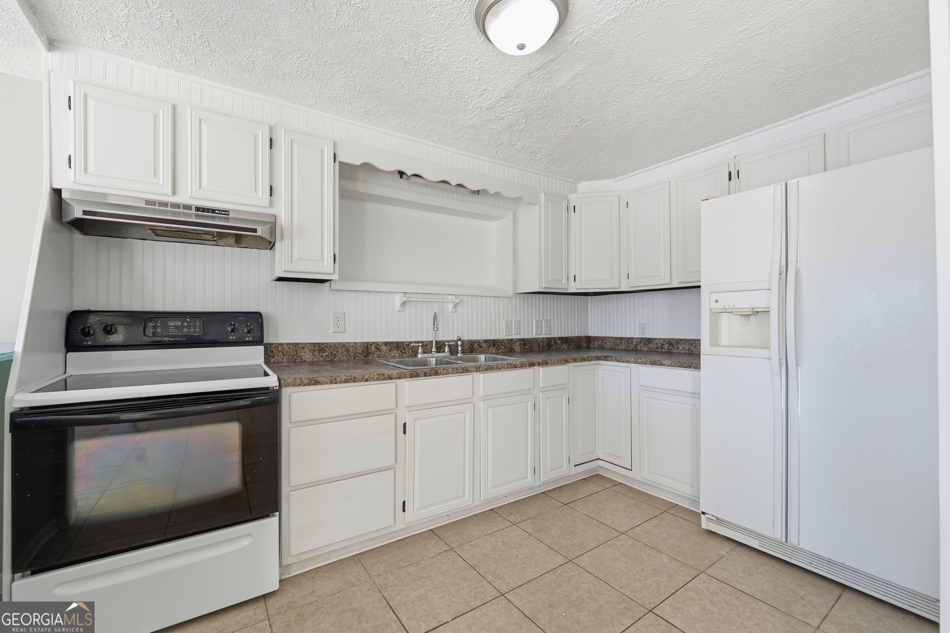 201 Cherokee Drive Jackson, GA 30233 - Photo 12 of 42