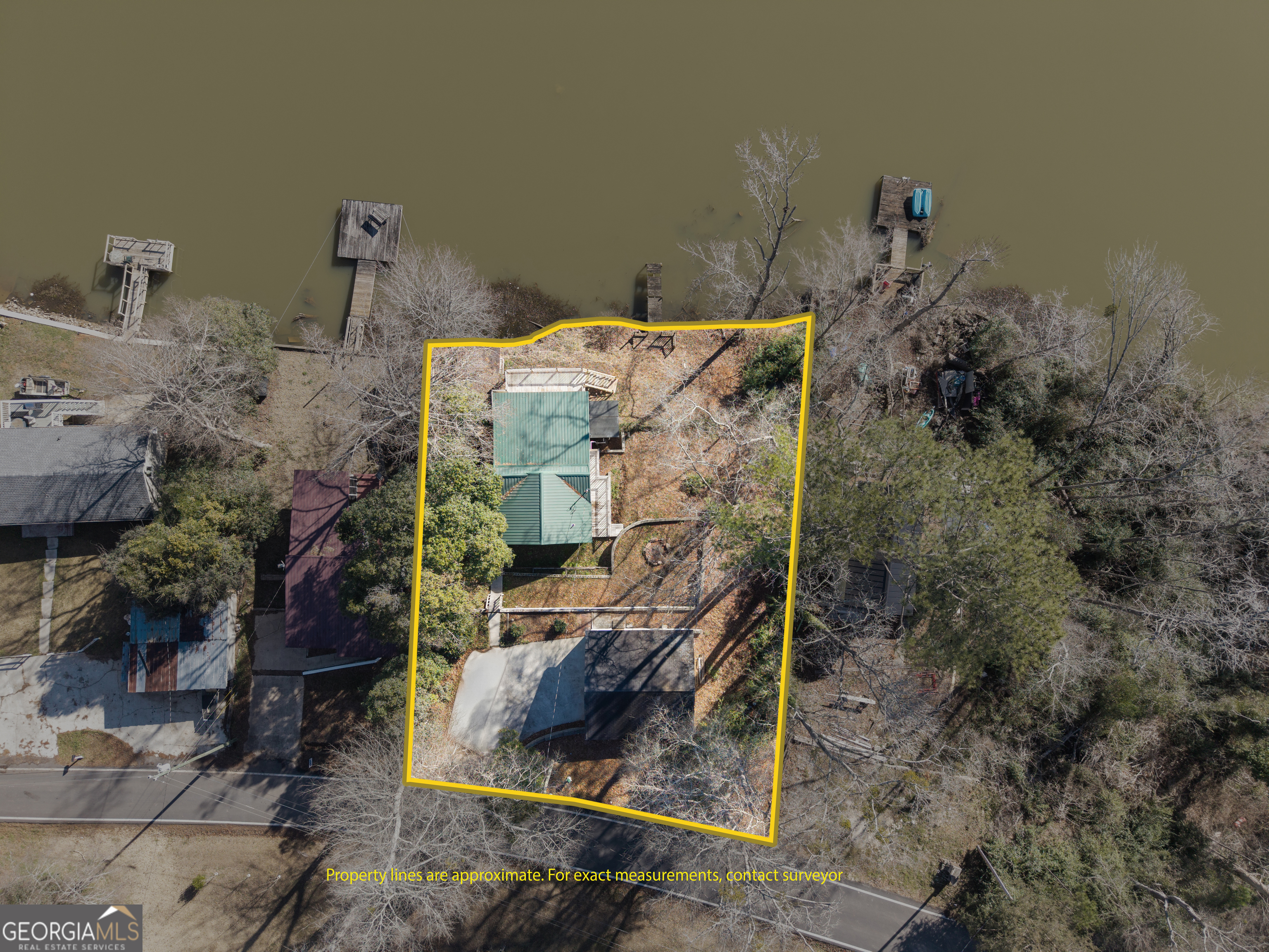 201 Cherokee Drive Jackson, GA 30233 - Photo 2 of 42