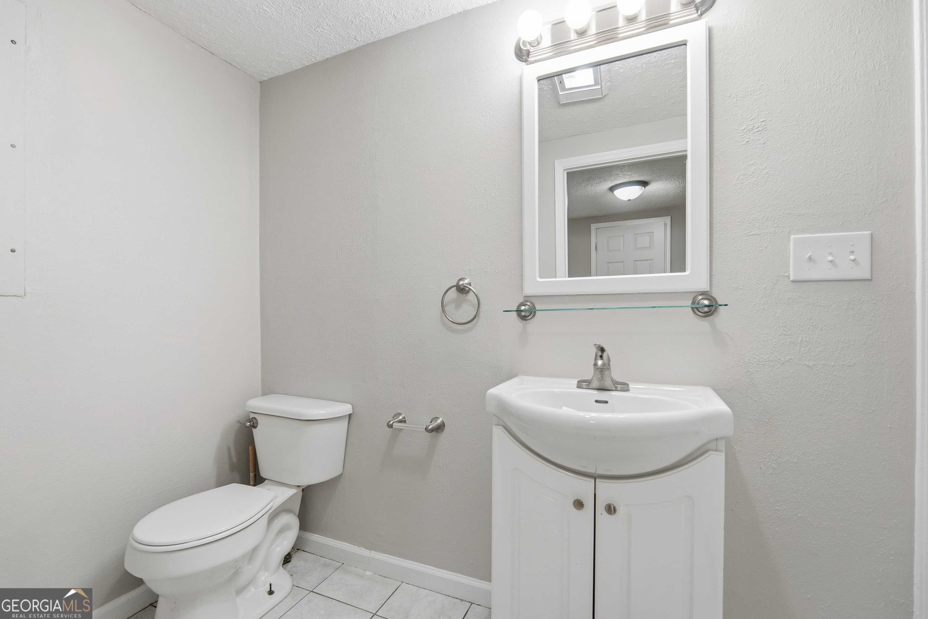 201 Cherokee Drive Jackson, GA 30233 - Photo 26 of 42