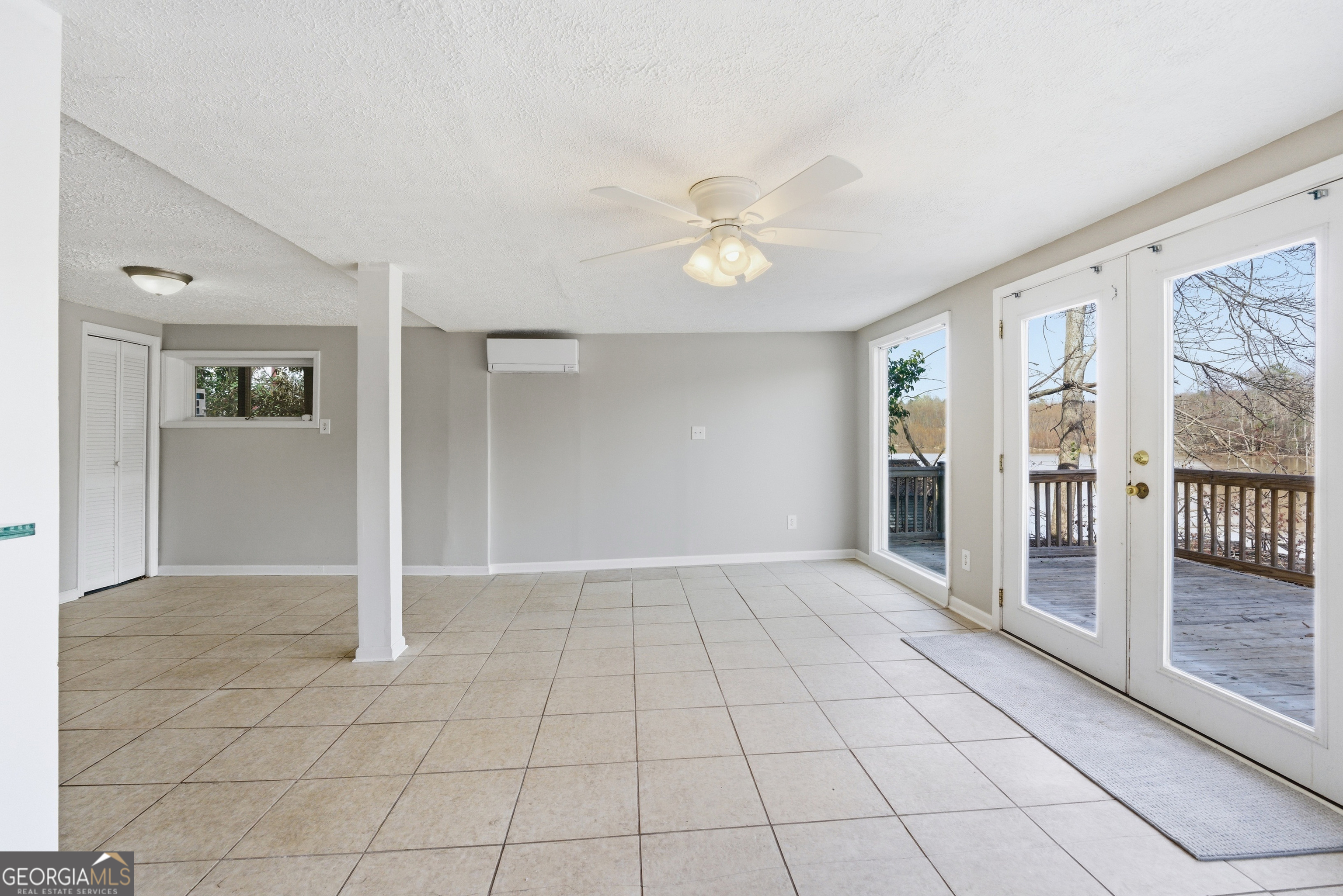 201 Cherokee Drive Jackson, GA 30233 - Photo 9 of 42