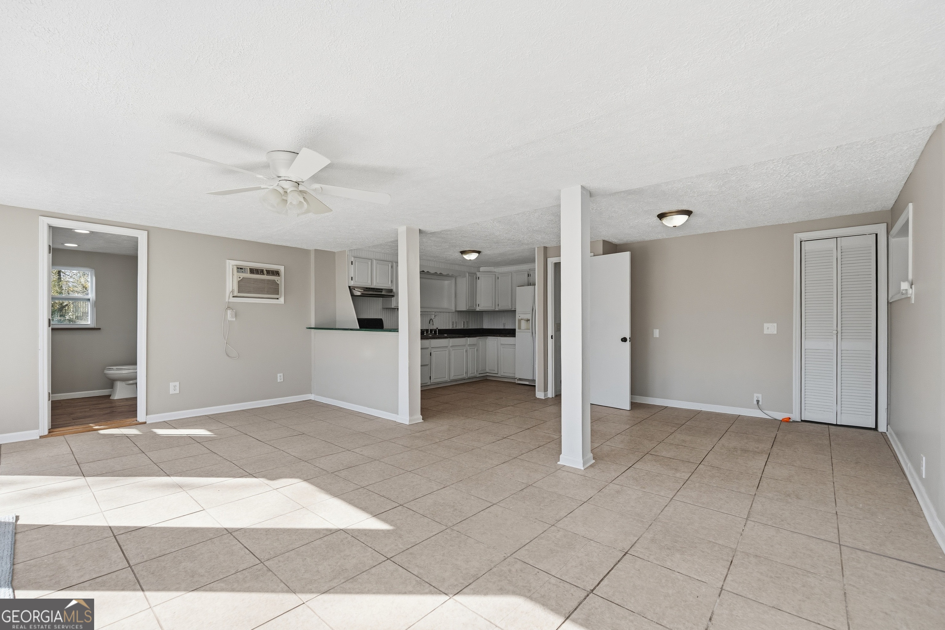 201 Cherokee Drive Jackson, GA 30233 - Photo 10 of 42