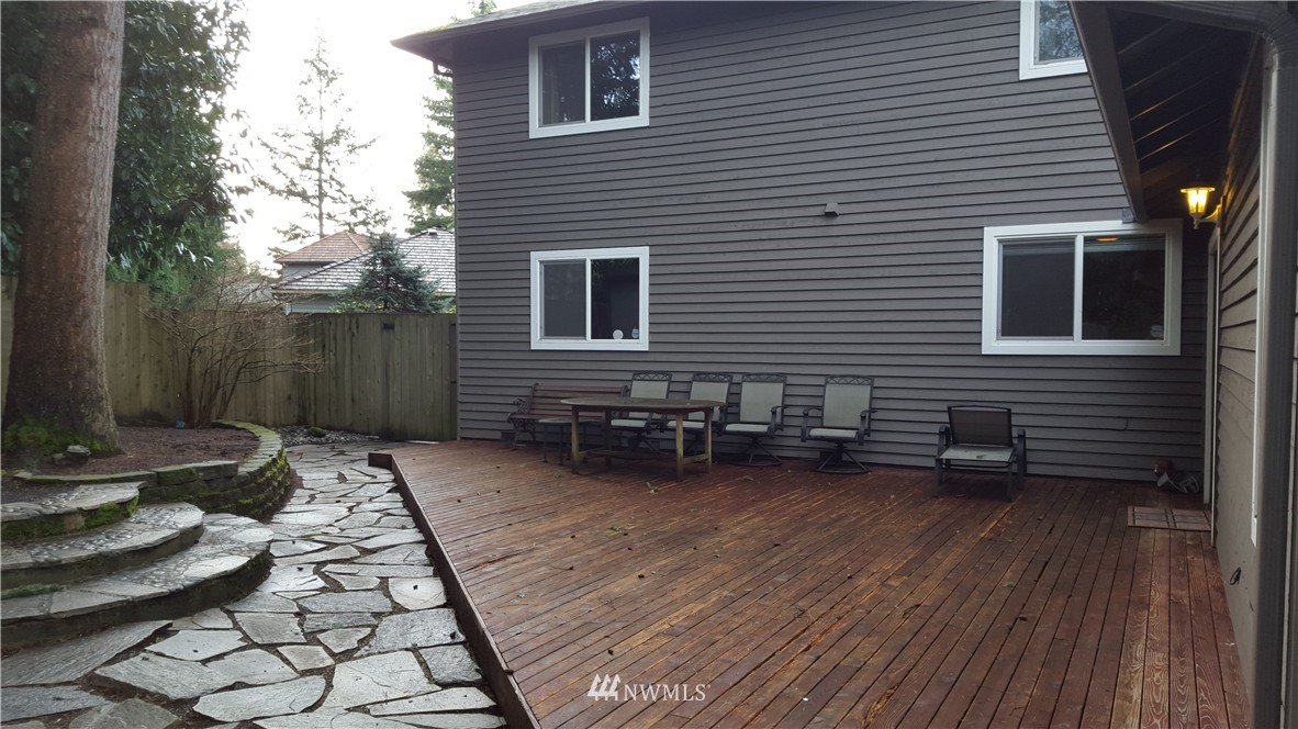5519 148th Place Southwest Edmonds, WA 98026 - Photo 19 of 22 Gallery Image 19