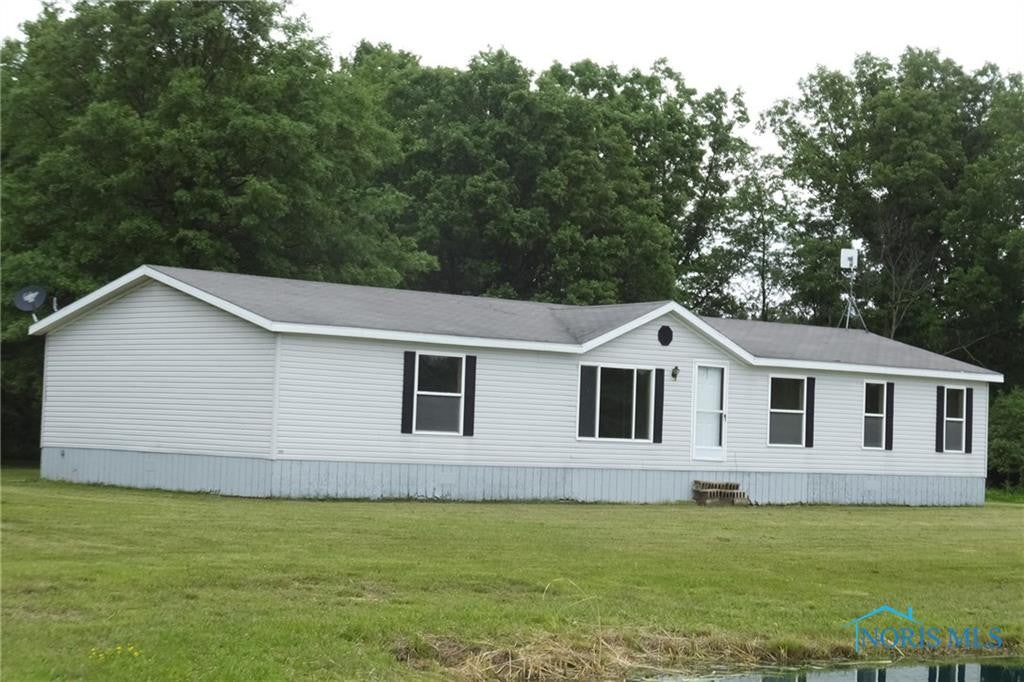 21353 Powers Road Defiance, OH 43512 - Photo 3 of 14 Gallery Image 3