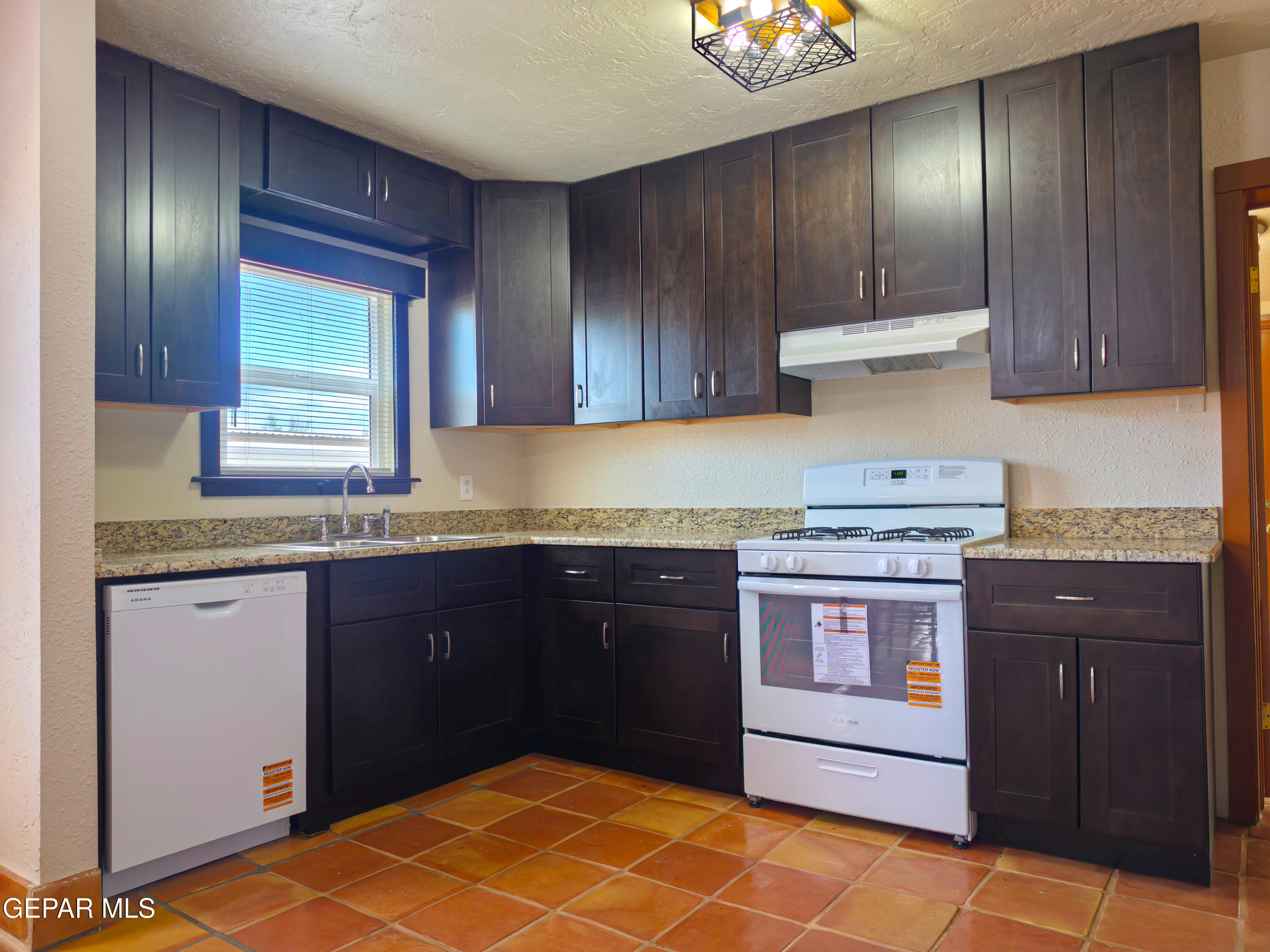 4037 Emory Road El Paso, TX 79922 - Photo 12 of 46 20260421_122411