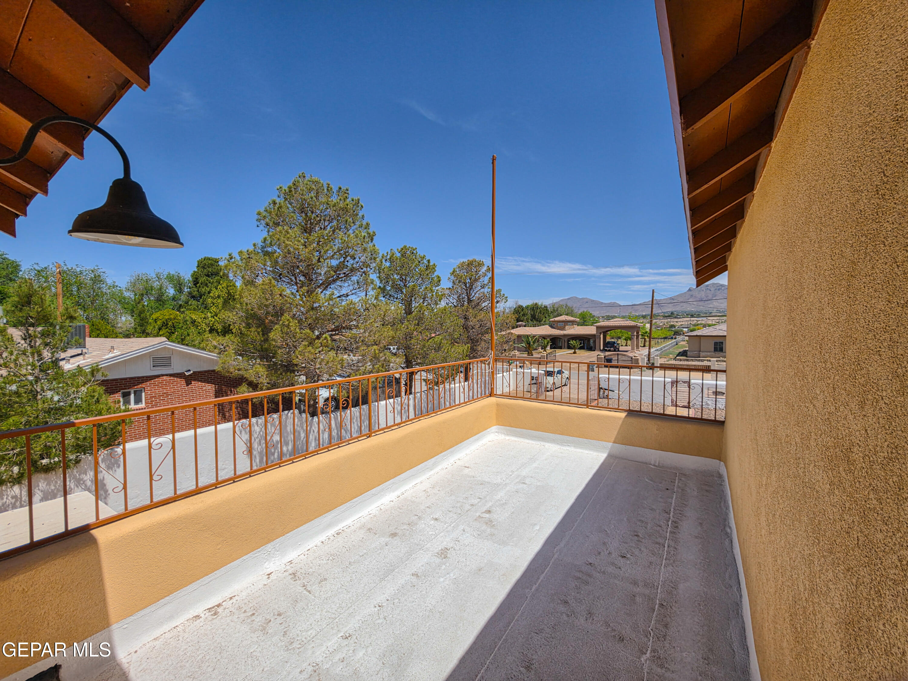 4037 Emory Road El Paso, TX 79922 - Photo 30 of 46 20260421_122541