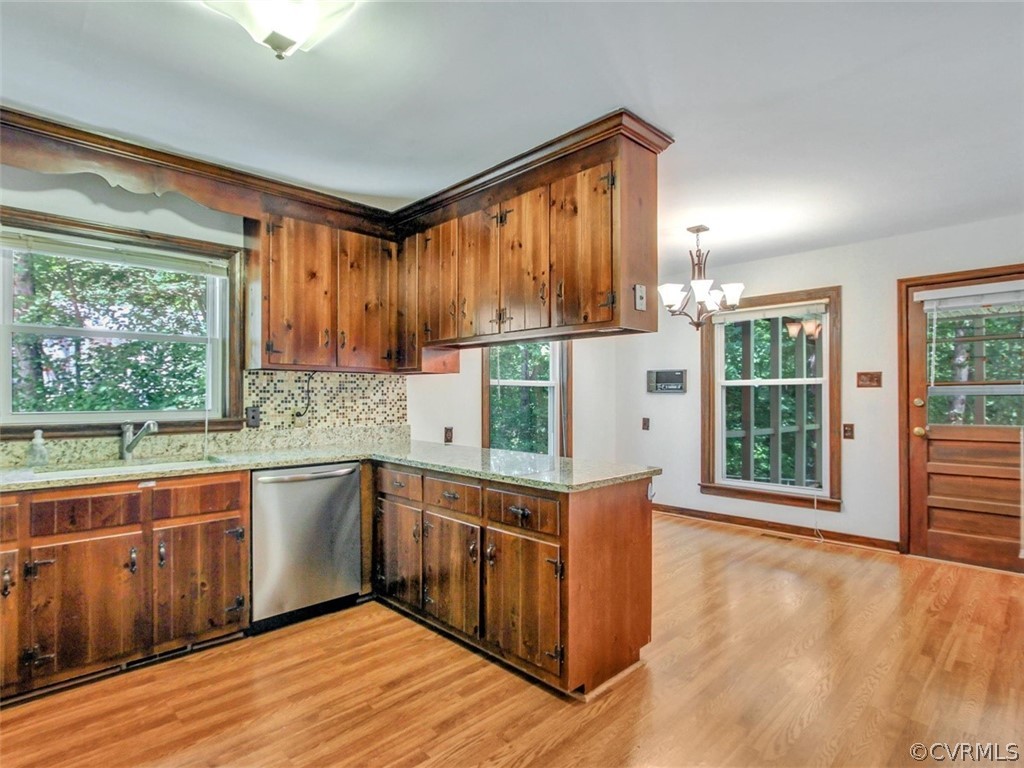 9020 Belmont Road Chesterfield, VA 23832 - Photo 12 of 41 Lots of Counter Space & Cabinets
