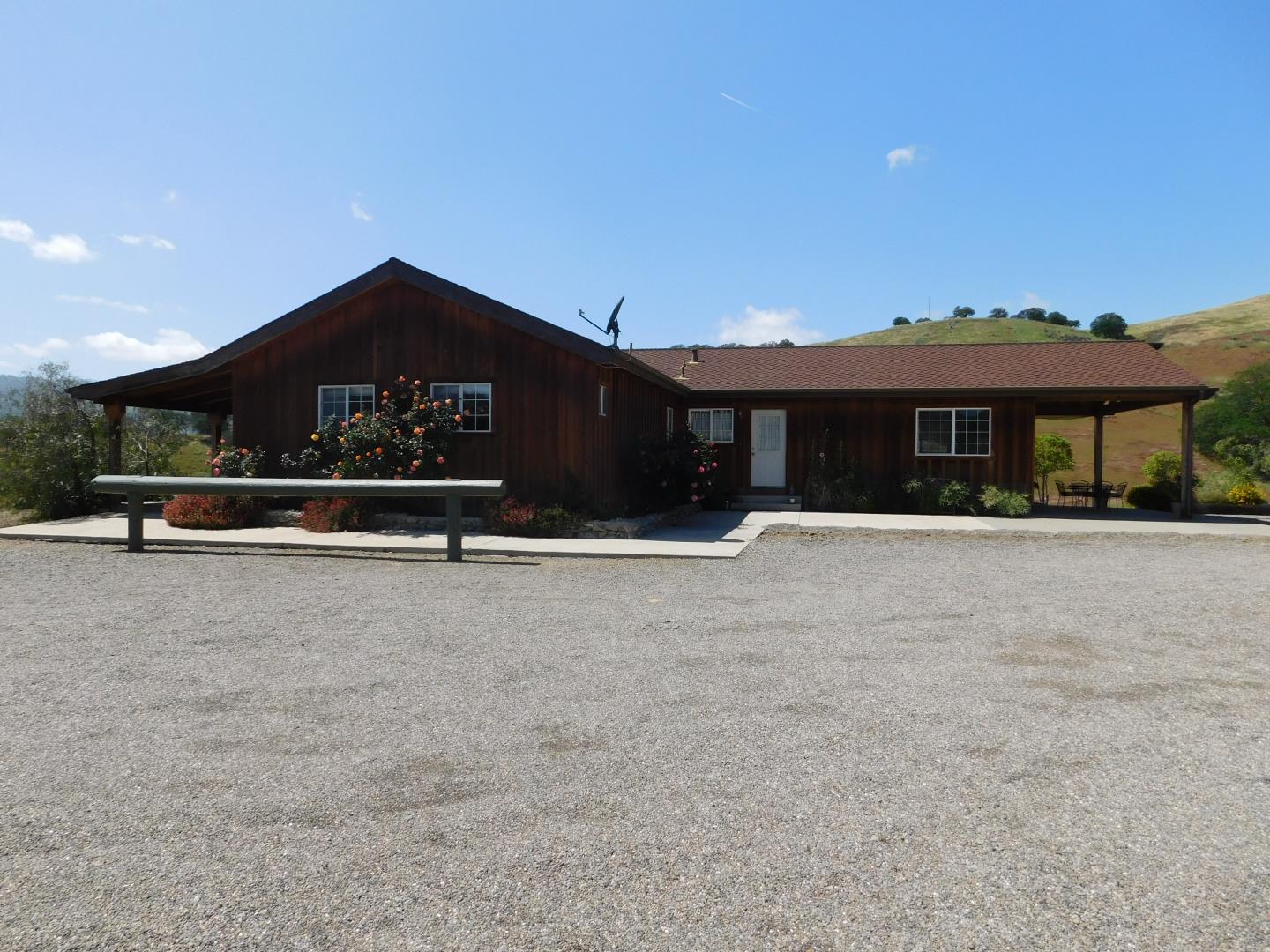 20334 Panoche Road Paicines, CA 95043 - Photo 11 of 44 Gallery Image 11