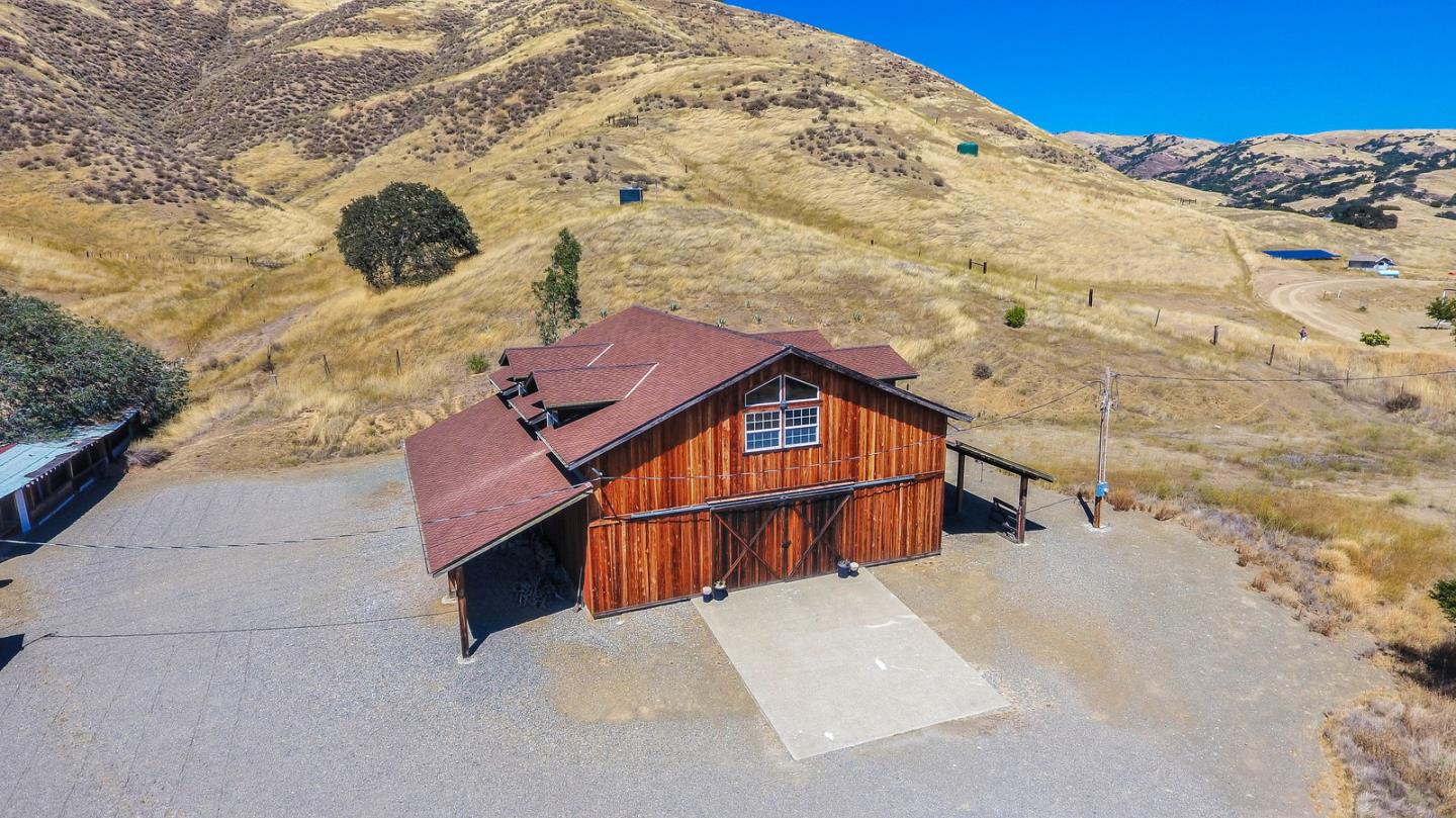 20334 Panoche Road Paicines, CA 95043 - Photo 30 of 44 Gallery Image 30