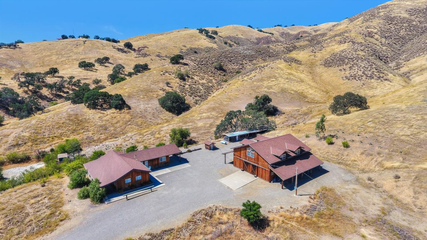 20334 Panoche Road Paicines, CA 95043 - Photo 34 of 44 Gallery Image 34