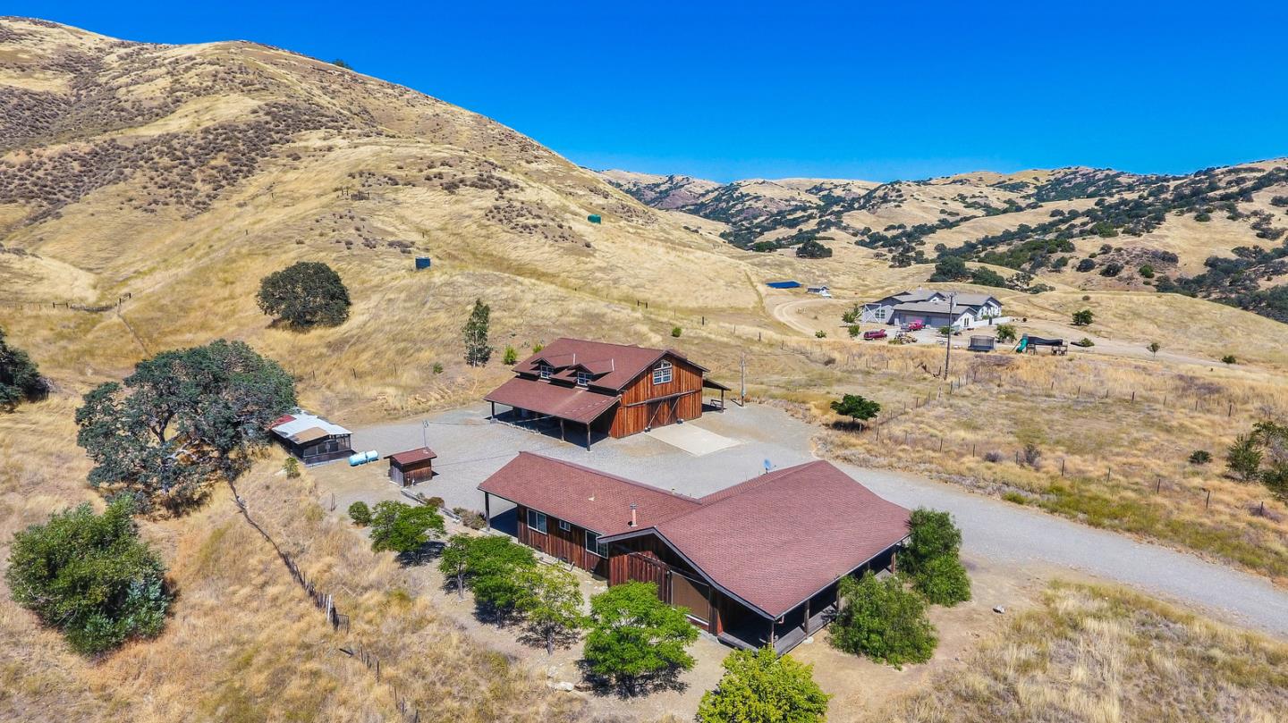 20334 Panoche Road Paicines, CA 95043 - Photo 35 of 44 Gallery Image 35