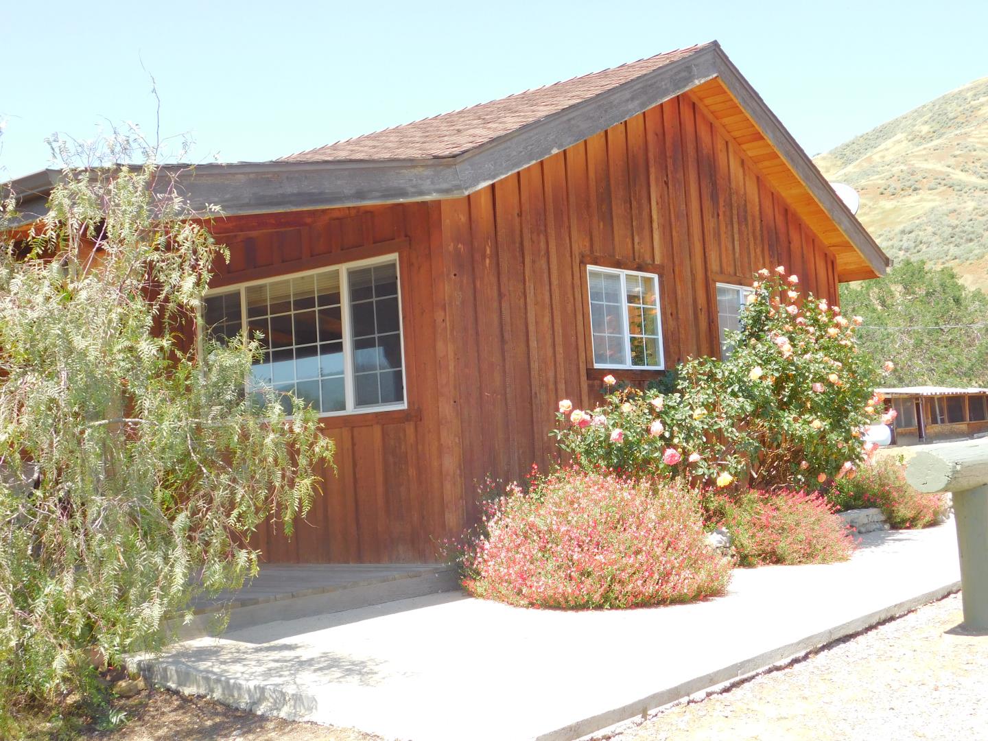 20334 Panoche Road Paicines, CA 95043 - Photo 10 of 44 Gallery Image 10