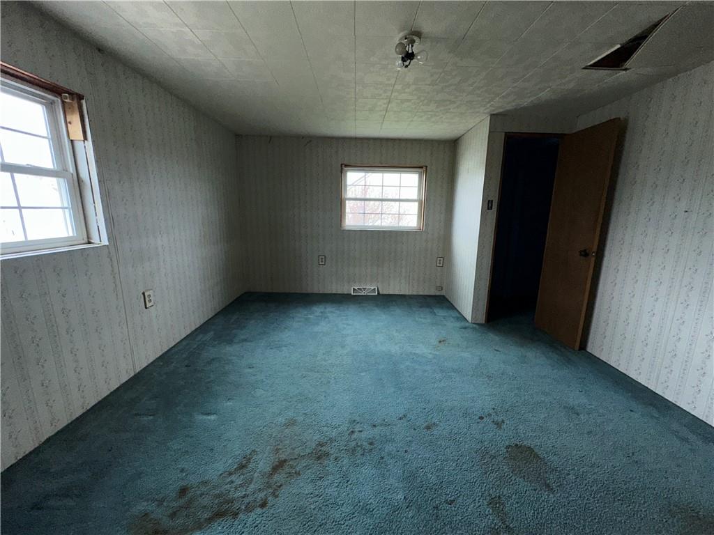 39 2nd Street Uniontown, PA 15401 - Photo 13 of 20