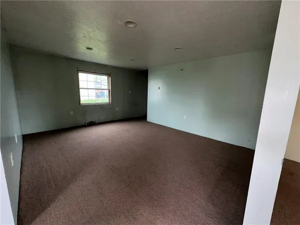 $89,900 | 39 2nd Street, Uniontown, PA 15401