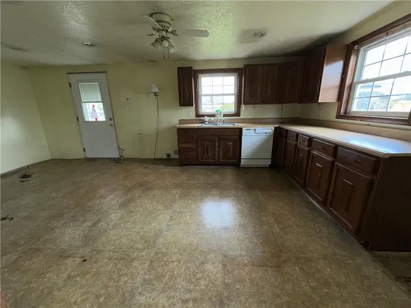 $89,900 | 39 2nd Street, Uniontown, PA 15401