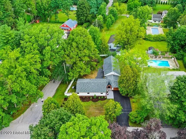 $45,000 | 379 Caroline Street, Saratoga Springs, NY 12866