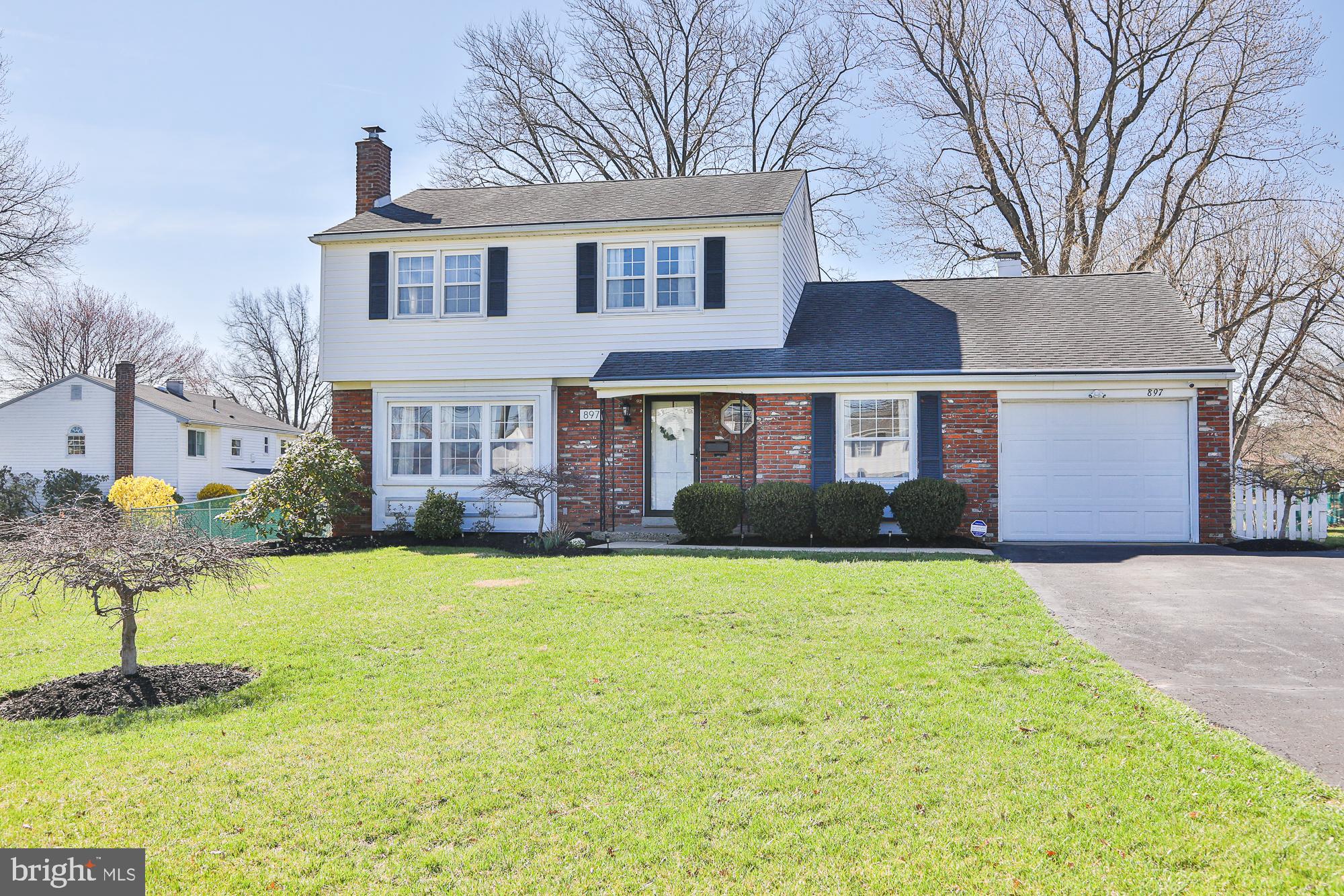 897 Longstreth Road Warminster, PA 18974 - Photo 2 of 48 Nicely landscaped