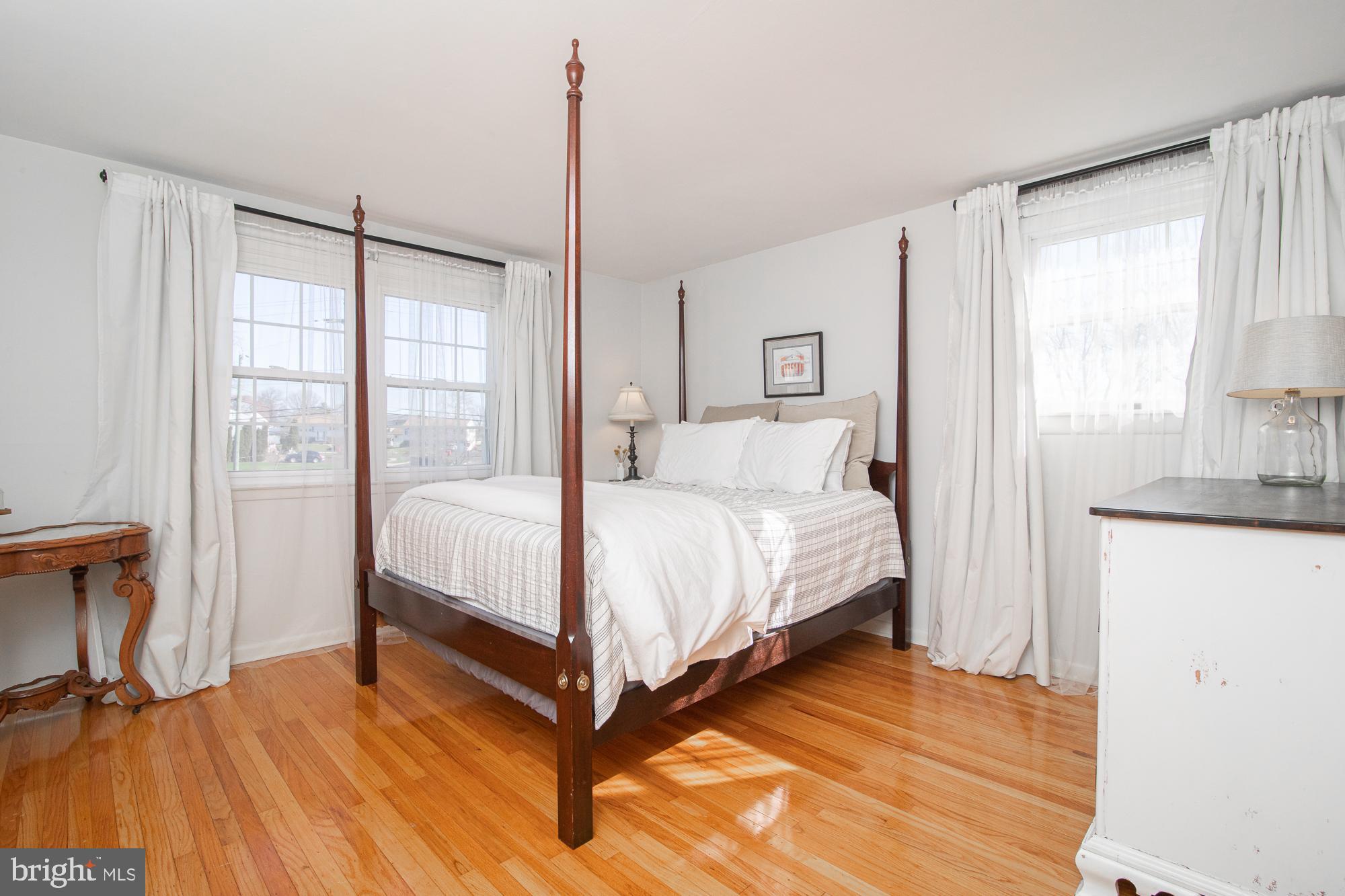 897 Longstreth Road Warminster, PA 18974 - Photo 32 of 48 Bedroom 3, hardwood flooring