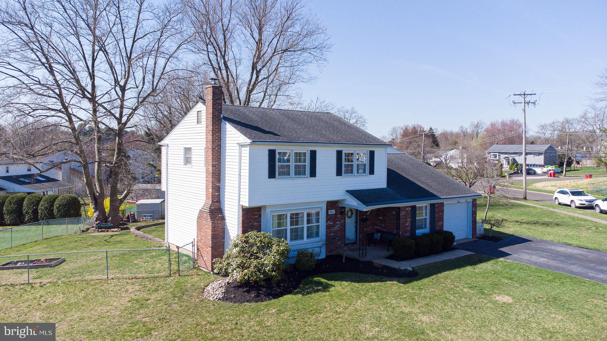 897 Longstreth Road Warminster, PA 18974 - Photo 5 of 48