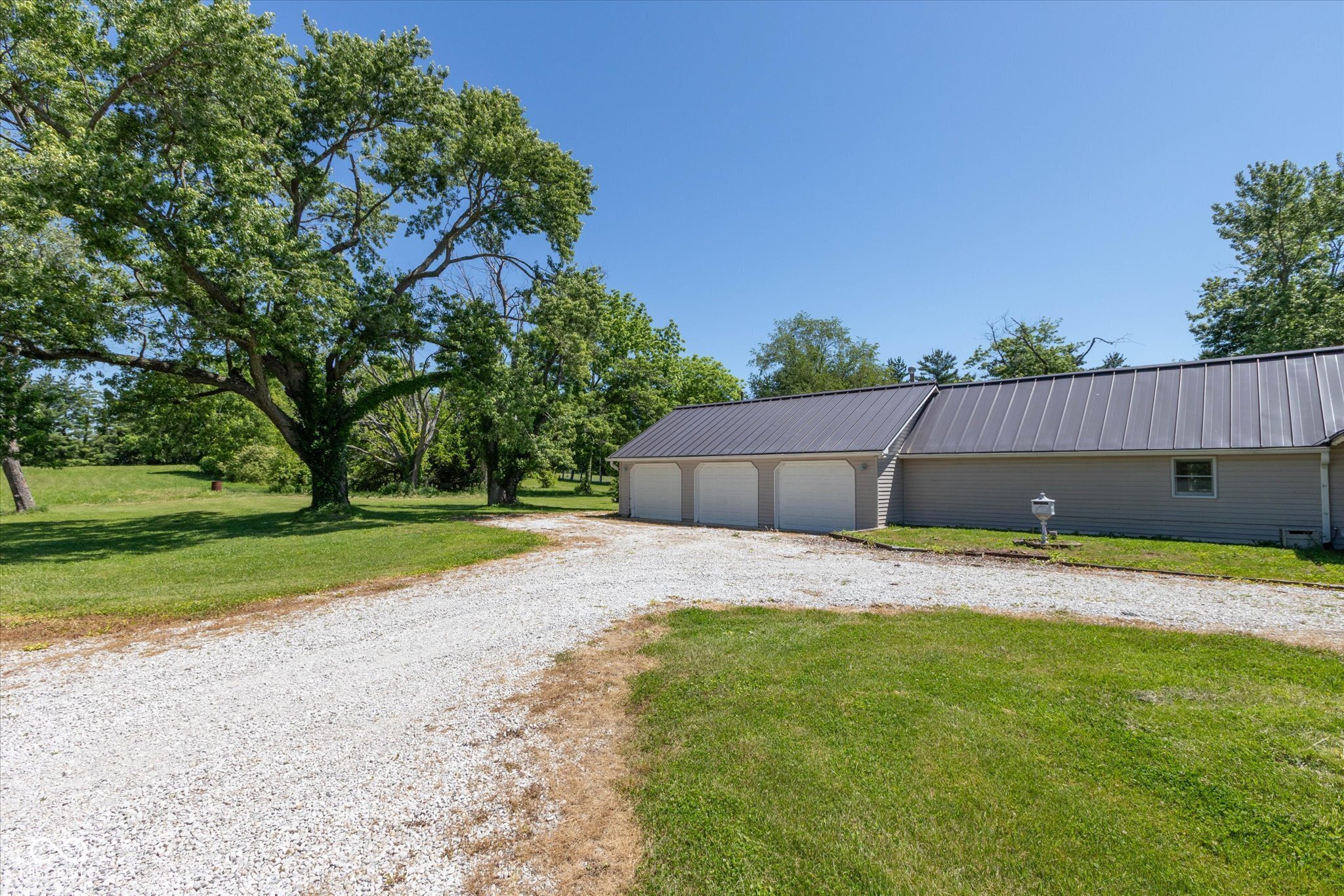6862 Travis Road Greenwood, IN 46143 - Photo 29 of 37