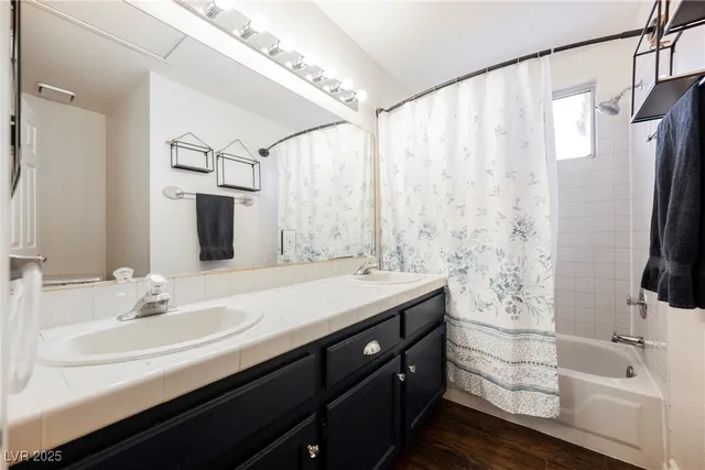 $559,000 | 2008 Spruce Brook Drive, Henderson, NV 89074