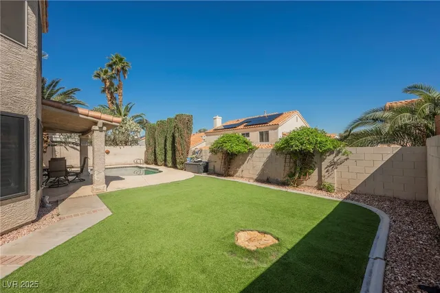 $559,000 | 2008 Spruce Brook Drive, Henderson, NV 89074