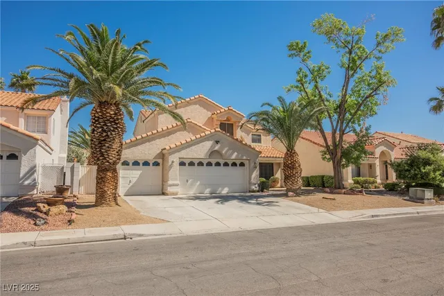$559,000 | 2008 Spruce Brook Drive, Henderson, NV 89074
