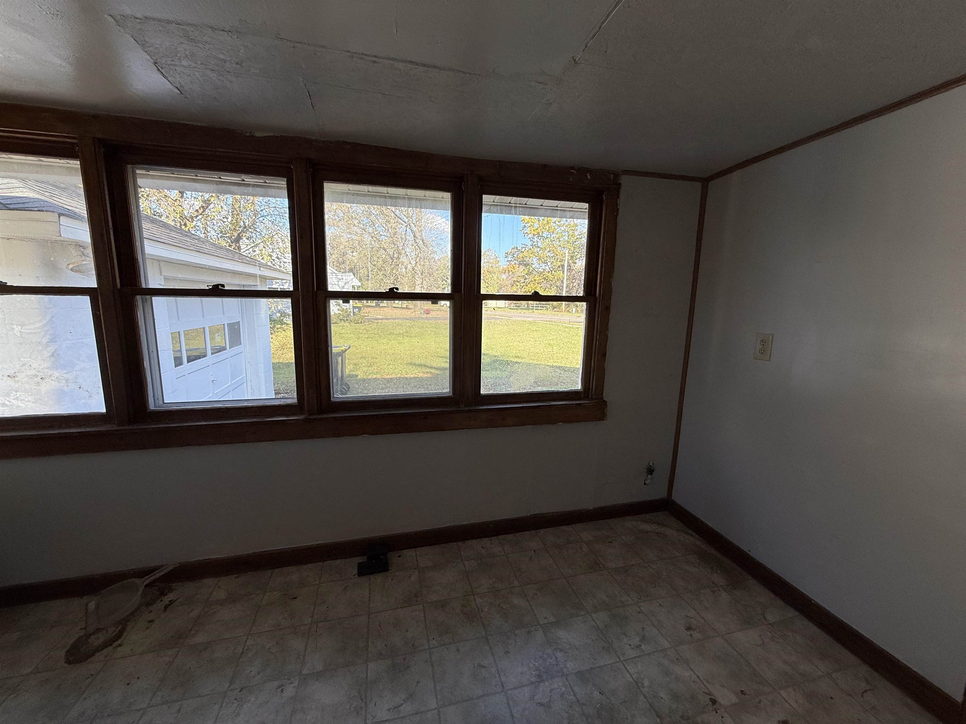 447 West State Street New Lisbon, WI 53950 - Photo 23 of 23