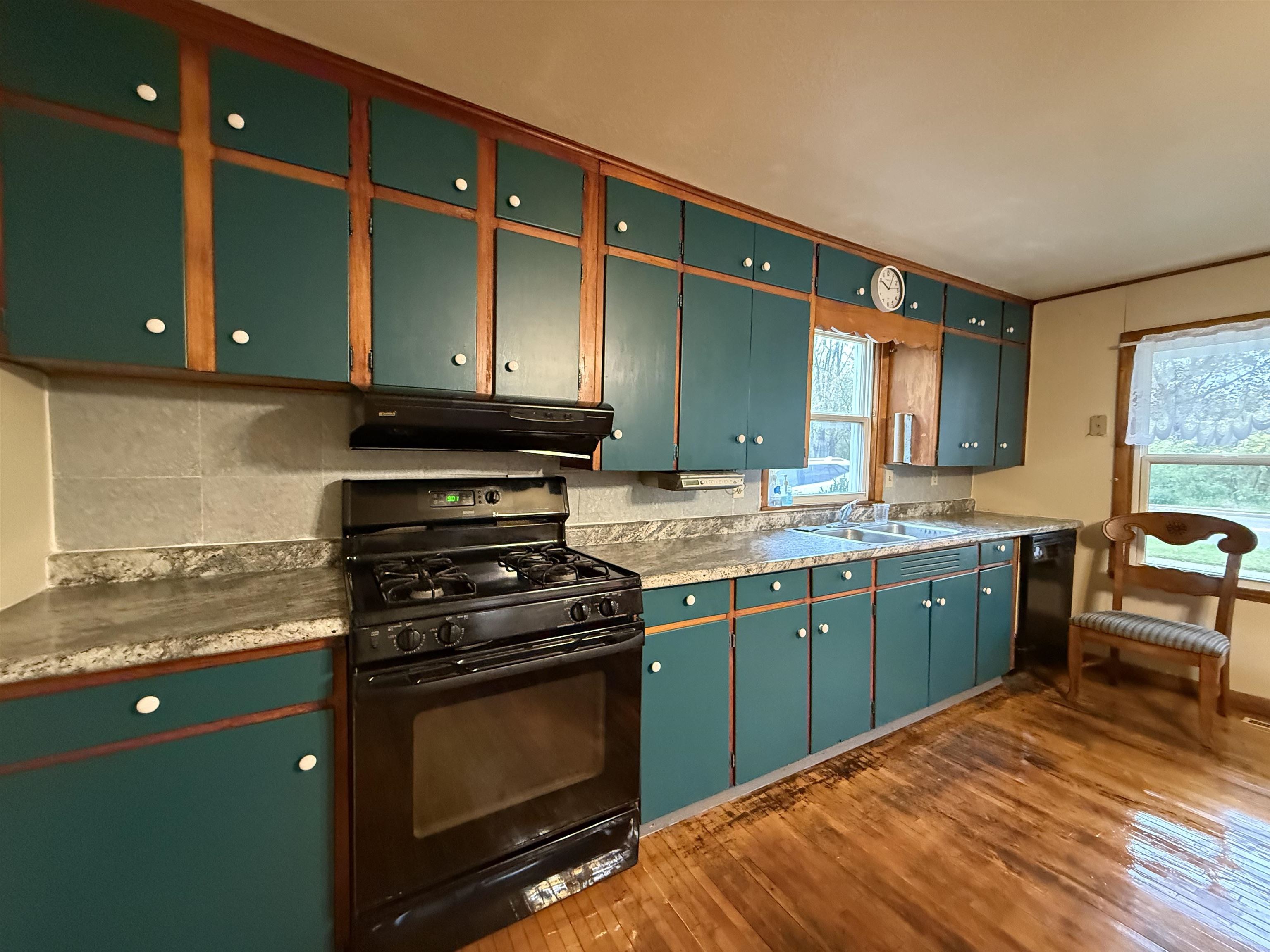 447 West State Street New Lisbon, WI 53950 - Photo 7 of 23