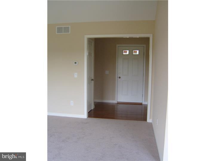 93 West Buck Point Road Clayton, DE 19938 - Photo 2 of 25 Gallery Image 2