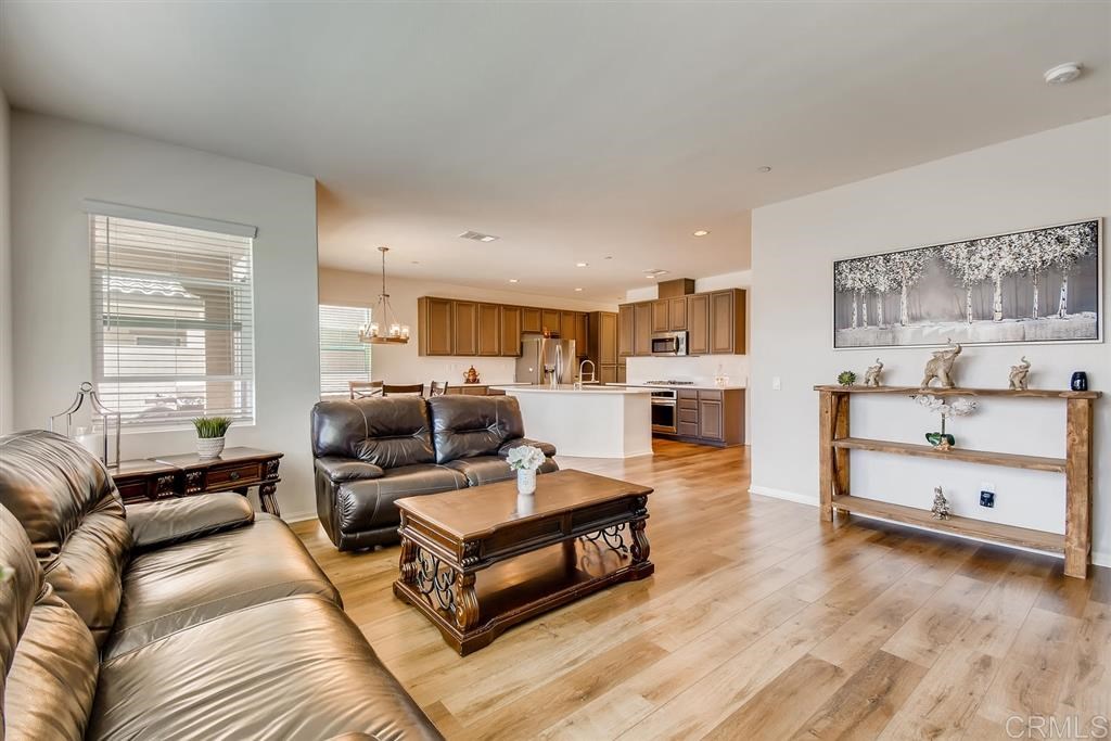 1258 Idanan Road Chula Vista, CA 91913 - Photo 7 of 25 Gallery Image 7