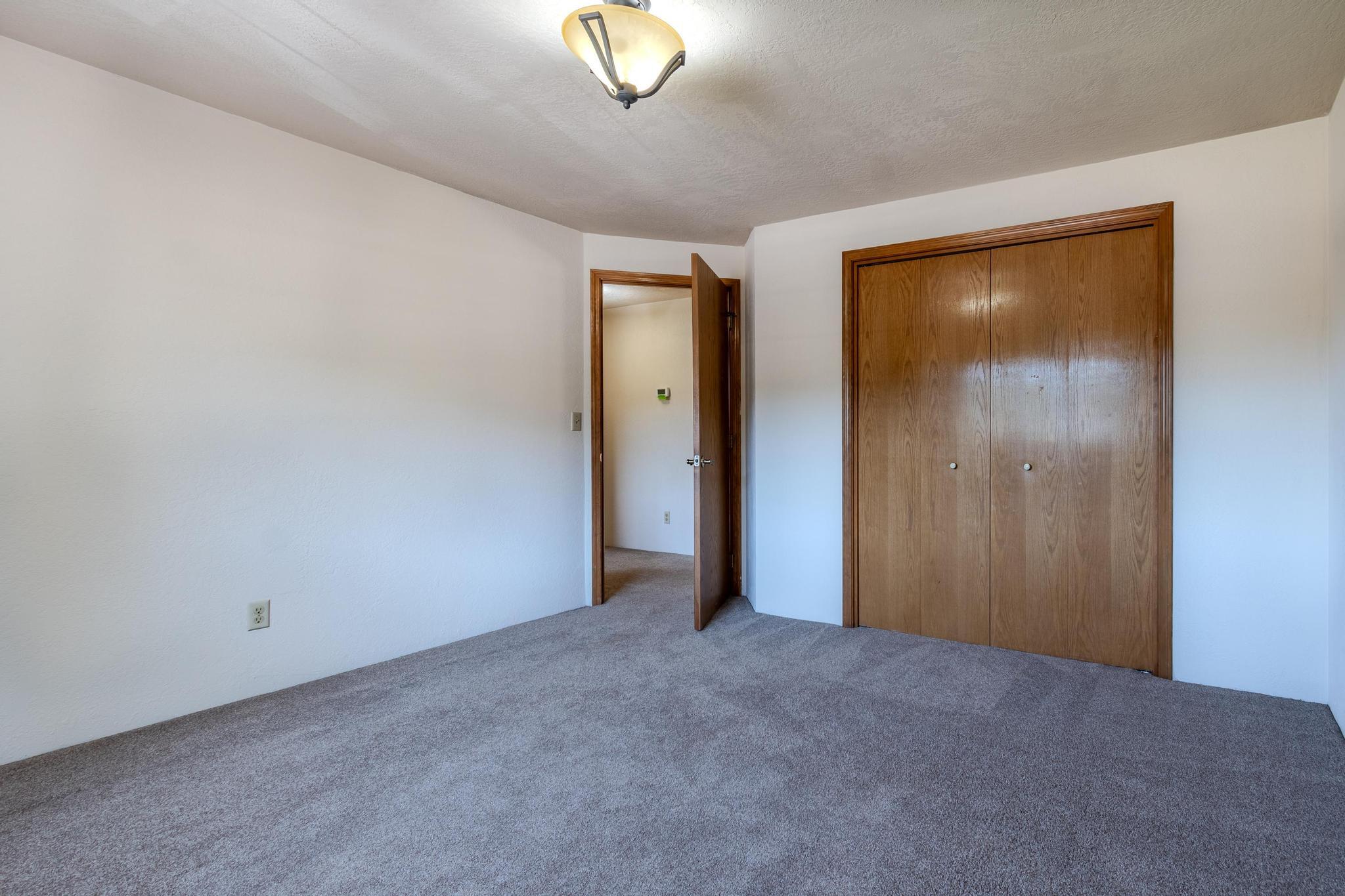 4239 Innsbruck Ridge Medford, OR 97504 - Photo 36 of 58 01-29