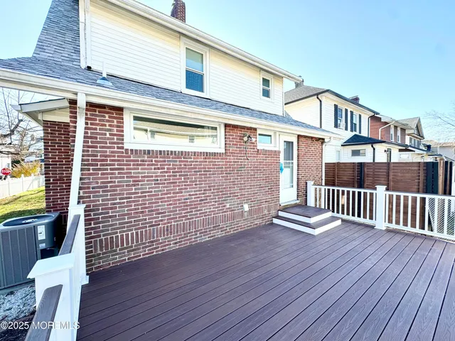 $4,500 | 208 East Bergen Place, Red Bank, NJ 07701
