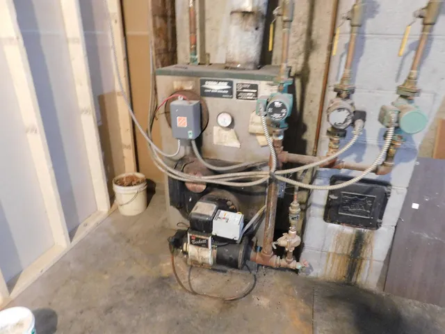 $319,000 | 5 Church Street, Springfield, VT 05150