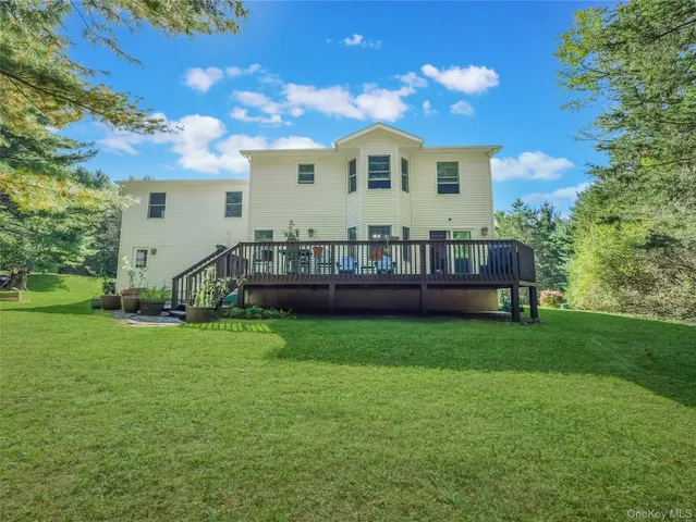 $535,000 | 104 Meadow Court, Milford, PA 18337