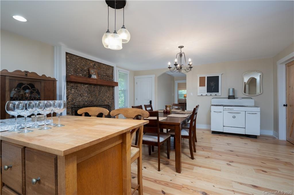 186 Jarrett Road Rosman, NC 28772 - Photo 13 of 34 Gallery Image 13