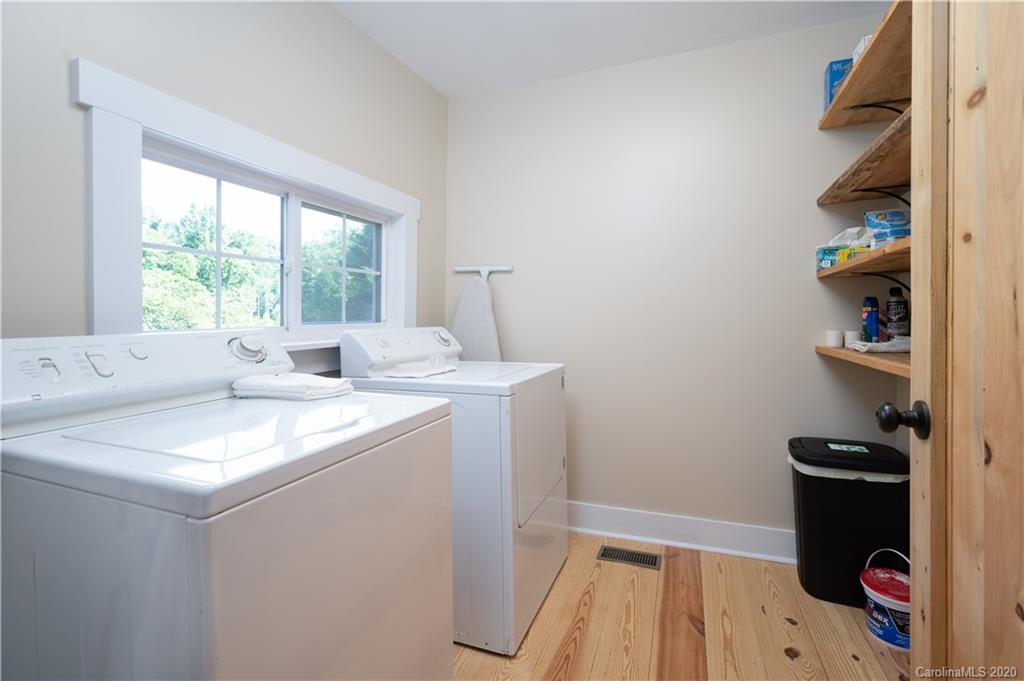 186 Jarrett Road Rosman, NC 28772 - Photo 14 of 34 Gallery Image 14