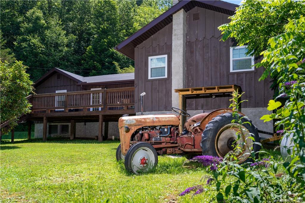 186 Jarrett Road Rosman, NC 28772 - Photo 26 of 34 Gallery Image 26
