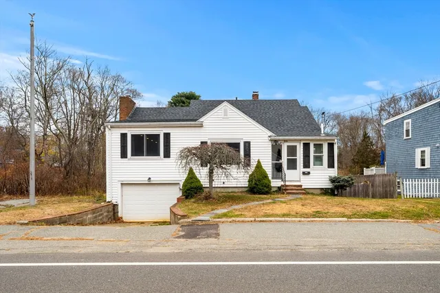 $524,900 | 211 Randolph Street, Weymouth, MA 02190