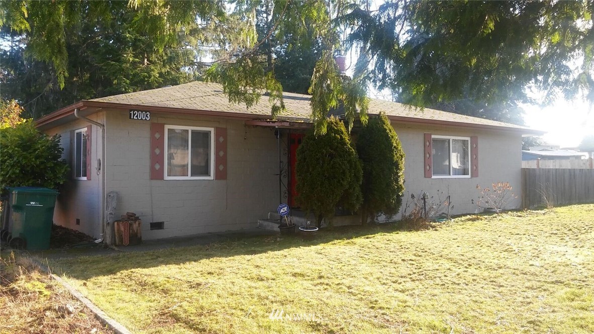 12003 East Gibson Road Everett, WA 98204 - Photo 1 of 25