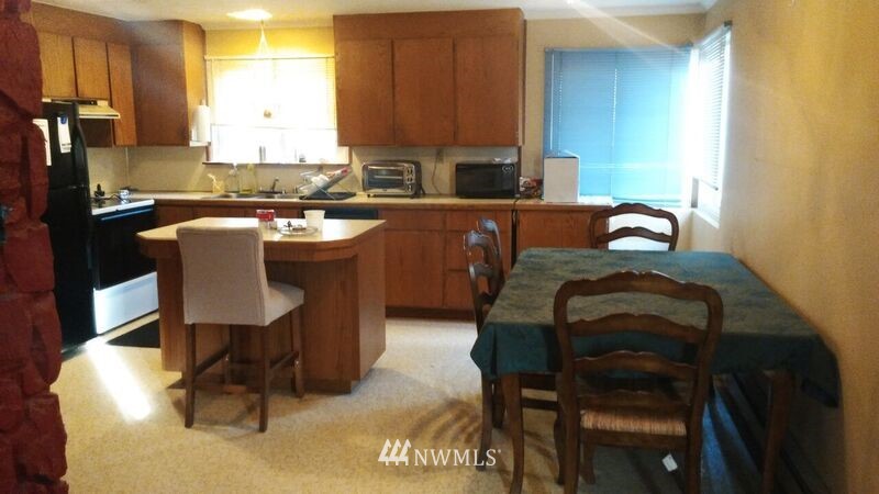 12003 East Gibson Road Everett, WA 98204 - Photo 12 of 25