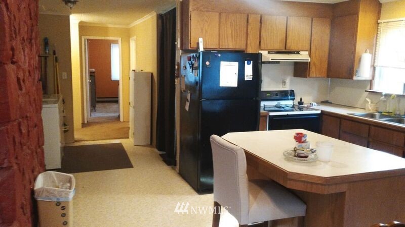 12003 East Gibson Road Everett, WA 98204 - Photo 14 of 25
