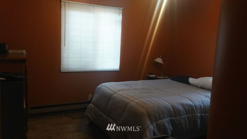 12003 East Gibson Road Everett, WA 98204 - Photo 19 of 25